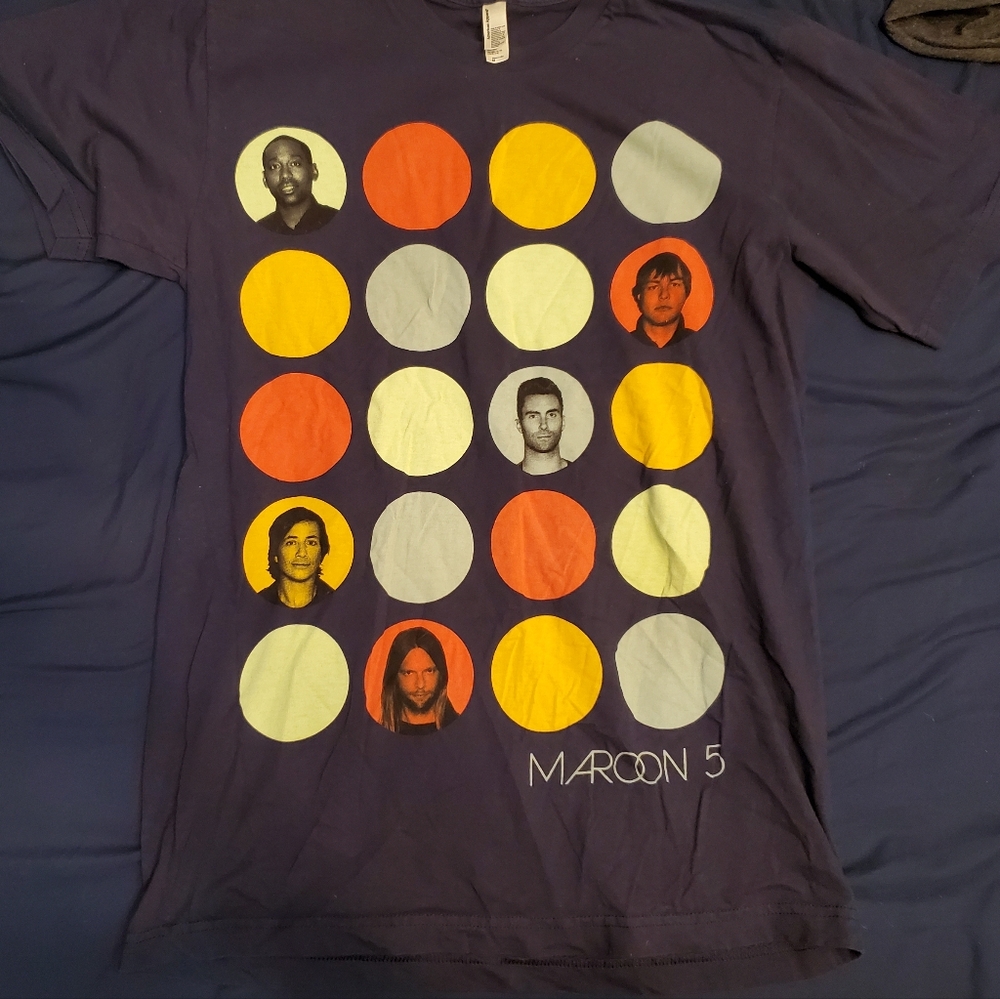 Maroon 5 concert t shirt